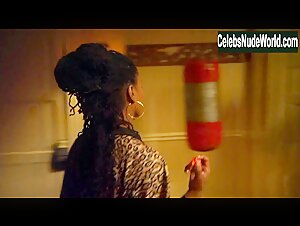 Shanola Hampton Flasing , boobs in Shameless (series) (2011) 18