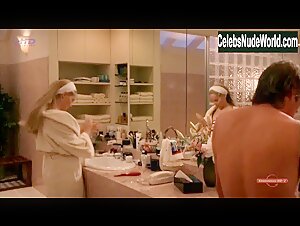 Sharon Stone in Intersection (1994) 5