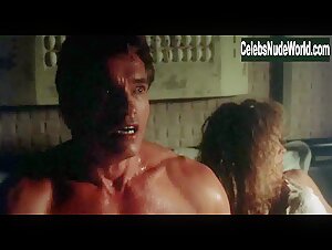 Sharon Stone in Total Recall (1990) 1