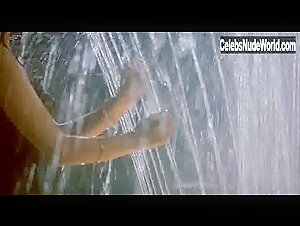 Sherilyn Fenn in Boxing Helena (1993) 18