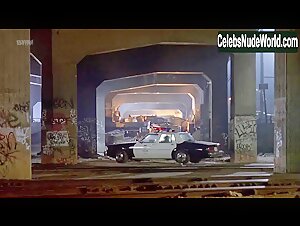 Sherrie Rose in Unlawful Entry (1992) 1