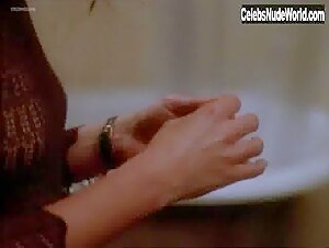 Sheryl Lee Wet , Blonde scene in Angel's Dance (1999) 15