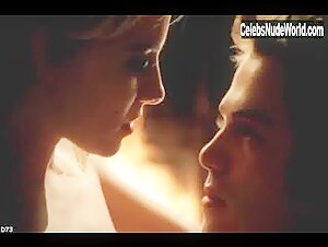 Sienna Miller Kissing , Hot in Factory Girl (2006) 19