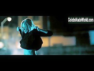 Sienna Miller Pool , Wet in Mysteries of Pittsburgh (2008) 1