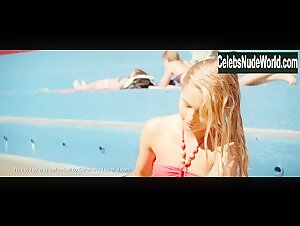 Silje Hagrim Dahl  Outdoor , Butt in Reckless (short) (2013) 8