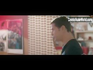 Sophie Charlotte in Os Dias Eram Assim (series) (2017) 6
