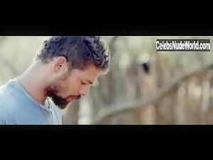 Sophie Charlotte in Reza a Lenda (2016) 2