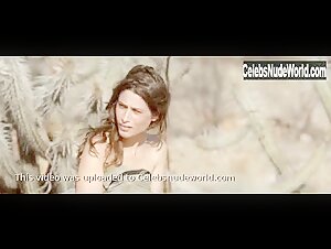 Sophie Charlotte in Reza a Lenda (2016) 20
