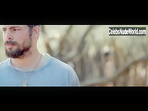 Sophie Charlotte in Reza a Lenda (2016) 9