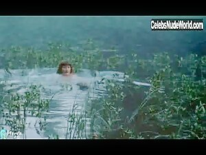 Sophie Marceau in L'amour braque (1985) 6