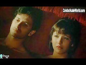 Sophie Marceau Lingerie , Hairy Pussy in L'amour braque (1985) 13
