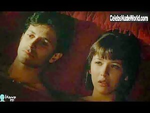 Sophie Marceau Lingerie , Hairy Pussy in L'amour braque (1985) 17