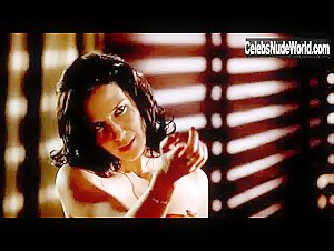 Soraia Chaves in Call Girl (2007) 10