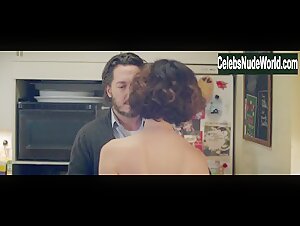 Stephanie Cleau in Eperdument (2016) 19