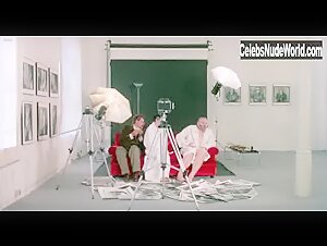 Stefania Casini in Belly of an Architect (1987) 19