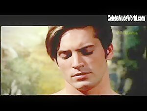 Stefania Casini boobs , Red Head in Dracula cerca sangue di vergine... e mori di sete!!! (1974) 4
