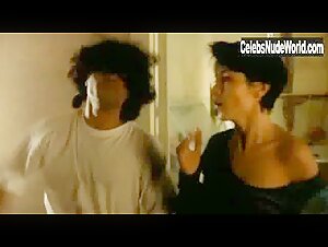 Stefania Rocca in Viol@ (1998) 12