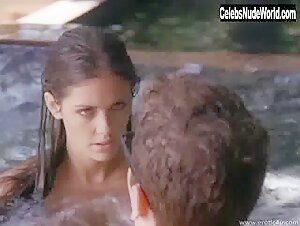 Summer Altice in Emmanuelle 2000: Emmanuelle Pie (2003) 4
