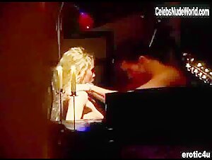 Summer Fields in Twisted Desires (2005) 15