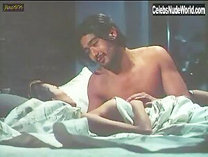 Sung Hi Lee boobs , Lingerie in A Night on the Water (1998) 10