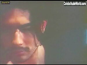 Sung Hi Lee boobs , Lingerie in A Night on the Water (1998) 20