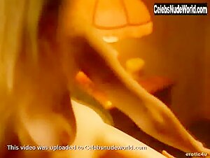 Susan Featherly boobs , Couple in Passion Crimes (2001) 14