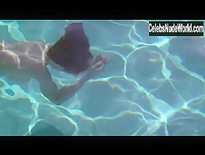 Susan Sarandon Pool , Feet scene in Twilight (1998) 1