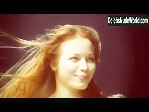 Svetlana Ustinova in Kolodets (short) (2009) 16