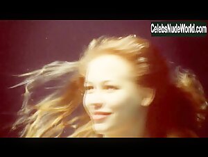 Svetlana Ustinova in Kolodets (short) (2009) 17
