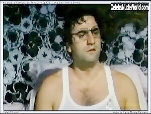 Sydne Rome in 40 gradi all'ombra del lenzuolo (1976) 17