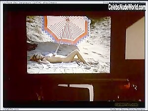 Sydne Rome Nipple , Vintage in La race des 'seigneurs' (1974) 4