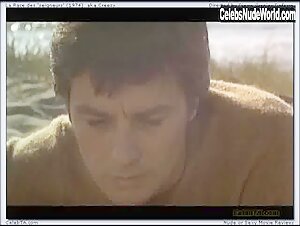 Sydne Rome Beach , Vintage in La race des 'seigneurs' (1974) 15