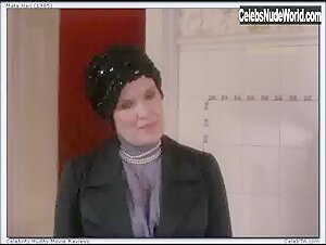 Sylvia Kristel Brunette , Vintage in Mata Hari (1985) 19