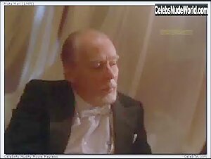 Sylvia Kristel Brunette , Vintage in Mata Hari (1985) 5