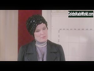 Sylvia Kristel Fireplace, Hot in Mata Hari (1985) 18