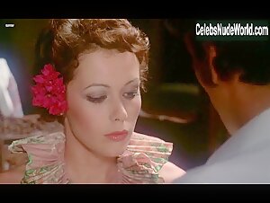 Sylvia Kristel Tits , Vintage scene in Emmanuelle (1974) 13