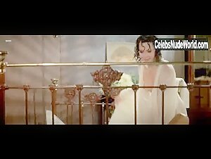 Sylvia Kristel Brunette , Vintage in Emmanuelle: L'antivierge (1975) 9