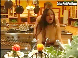 Syren boobs , Kissing in Voyeur in The Motion Picture (2003) 13