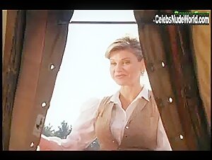 Taimie Hannum in Timegate: Tales of the Saddle Tramps (1999) 19