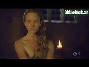 Tamzin Merchant boobs , Nipple in Tudors (series) (2007) 11