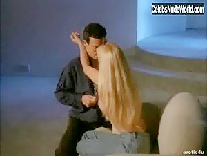 Tane McClure Kissing , Hot in Bare Deception (2000) 3