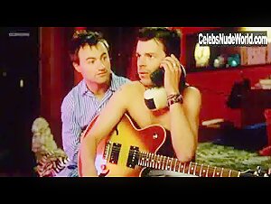 Tania Kloek in Team Spirit (2000) 12