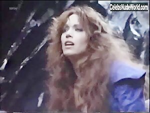 Tanya Roberts Outdoor , Vintage in I paladini - Storia d'armi e d'amori (1983) 15