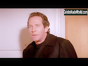 Tara Buckman in Non aprite quella porta 3 (1990) 16