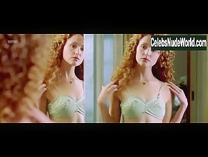 Tara Fitzgerald Lingerie , Wet in I Capture the Castle (2003) 2