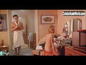 Tatjana Patitz Explicit , boobs in Rising Sun (1993) 19