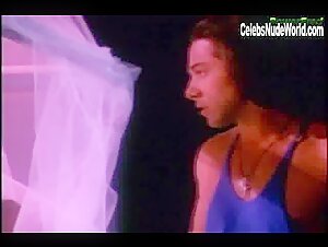 Teresa Langley Big boobs , Blonde in Dreammaster: The Erotic Invader (1996) 2