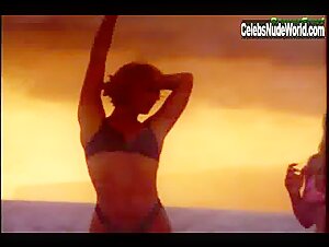 Teresa Langley Outdoor , Bikini in Maui Heat (1996) 12