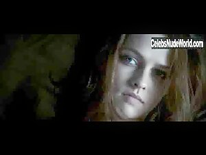 Teresa Palmer Butt , Bathroom scene in Restraint (2008) 1