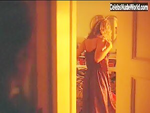 Teri Garr Gets Undressed , Lingerie in One from the Heart (1982) 5